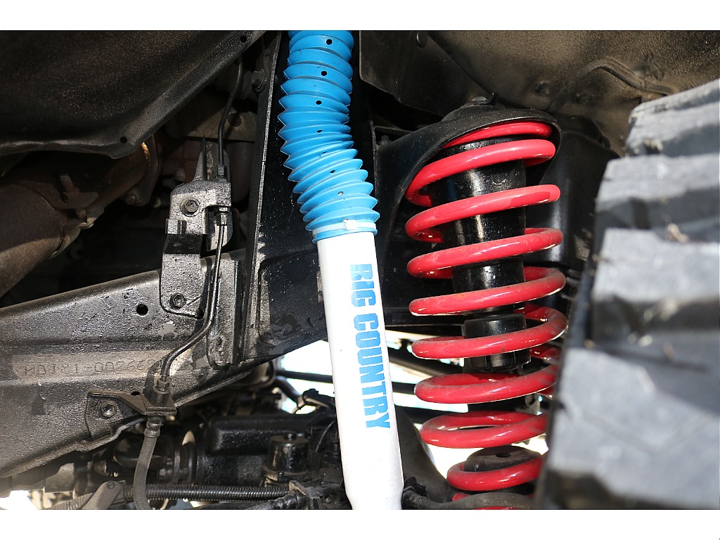 ショックアブソーバー