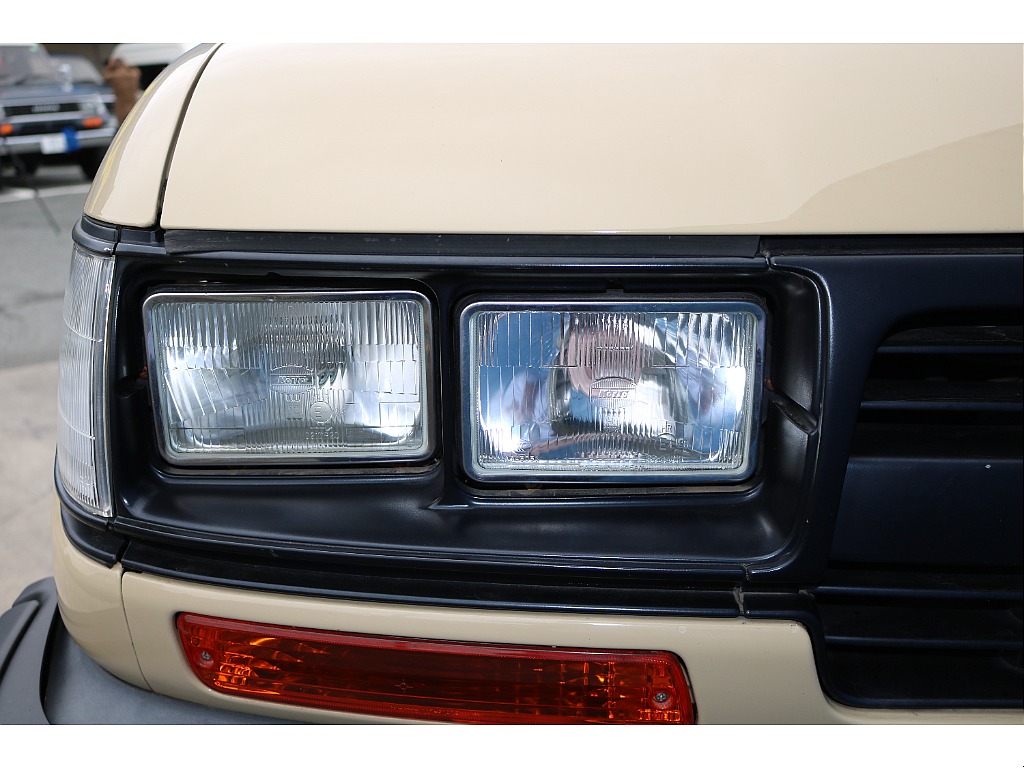 トヨタ ランドクルーザー80(30枚目)