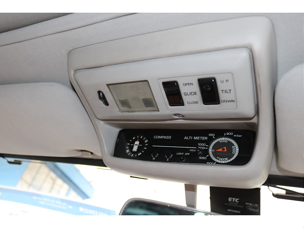 トヨタ ランドクルーザー80(56枚目)