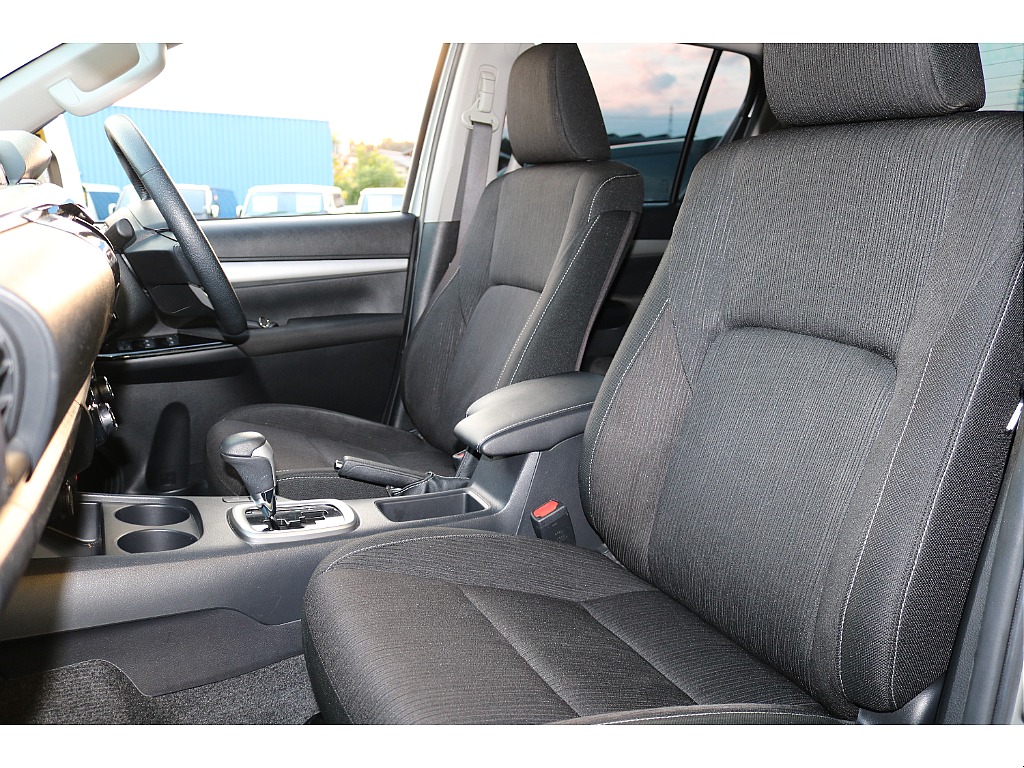 トヨタ ハイラックス(13枚目)