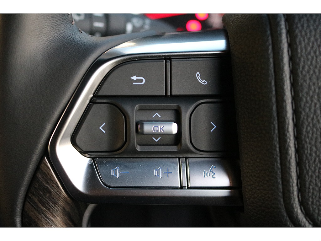 ステアリングスイッチ