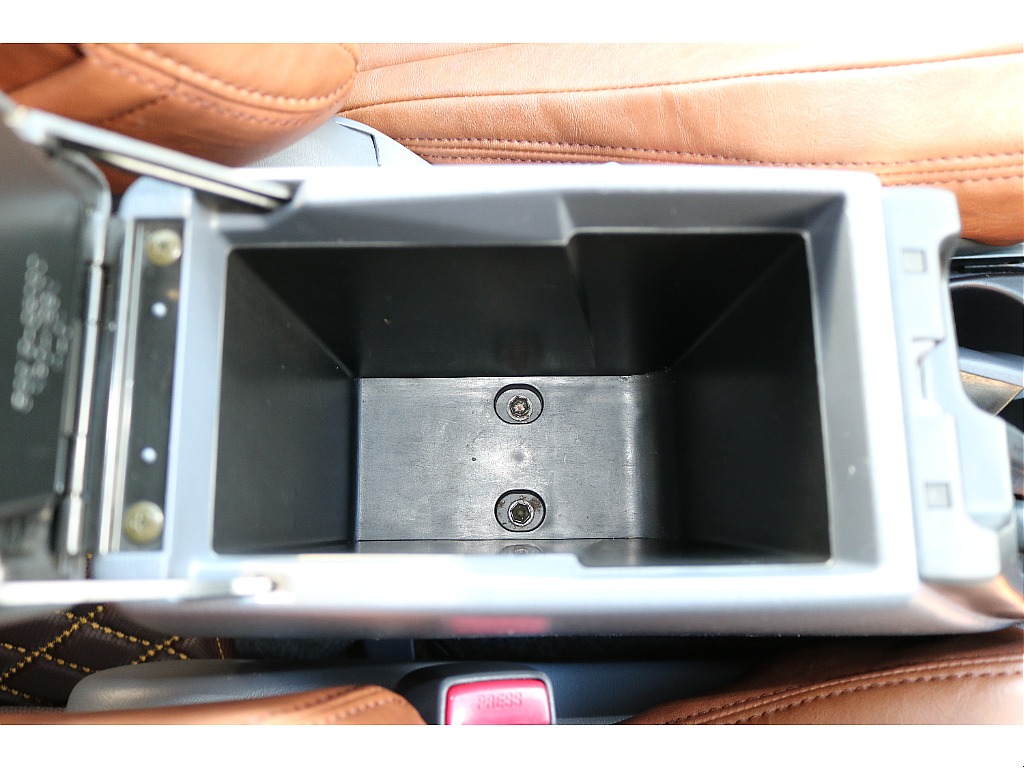 コンソールボックス