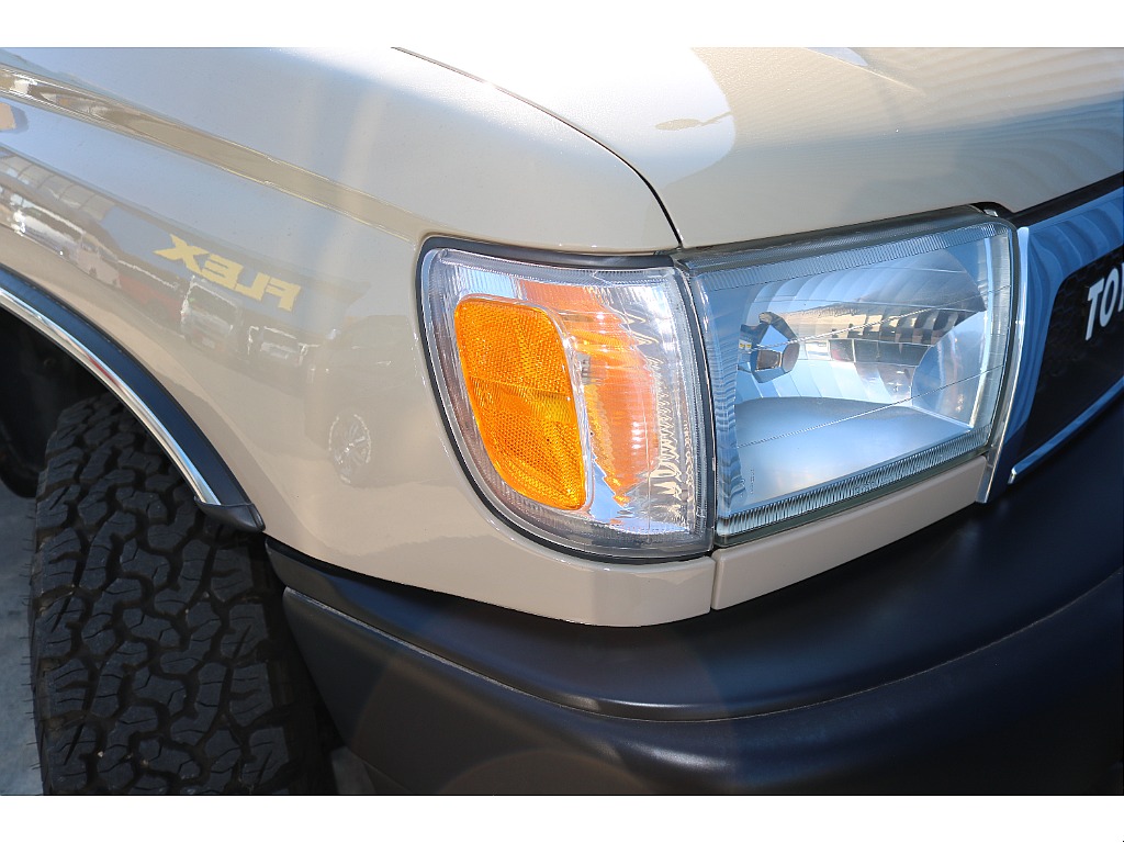 オレンジコーナーレンズ