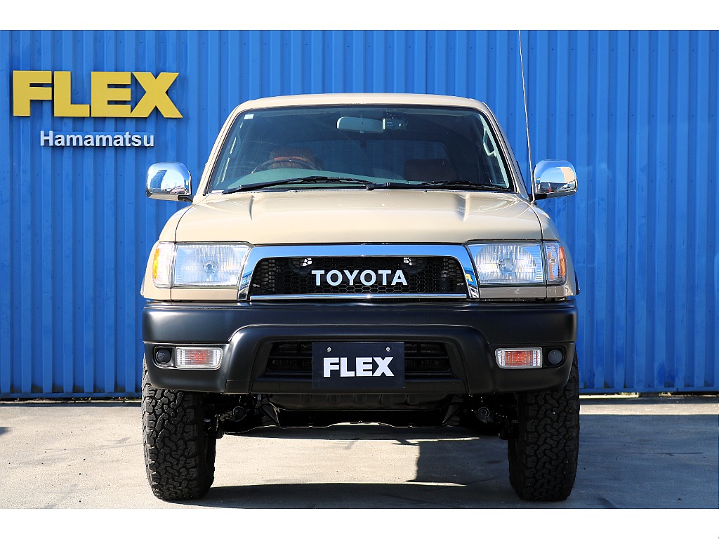 トヨタ ハイラックスサーフ(8枚目)