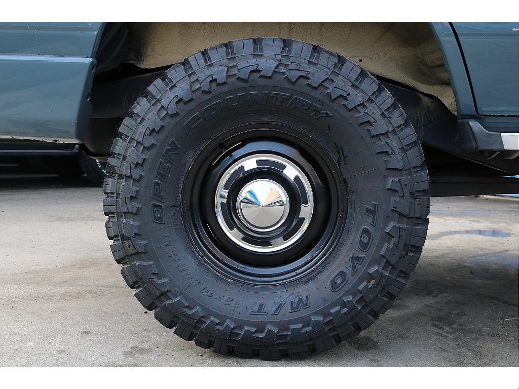 【新品】輸出用15インチスチールホイール