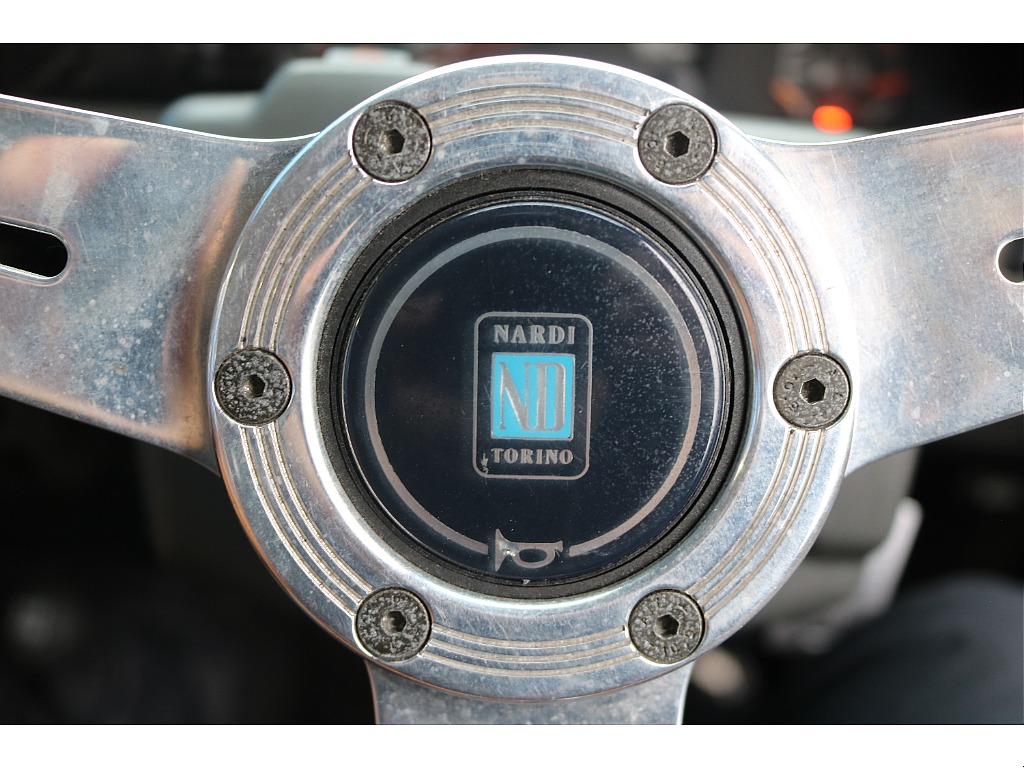 NARDIステアリング