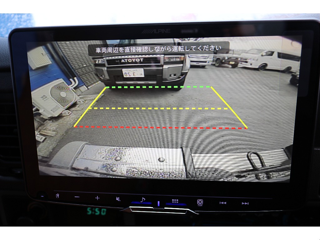 バックモニター