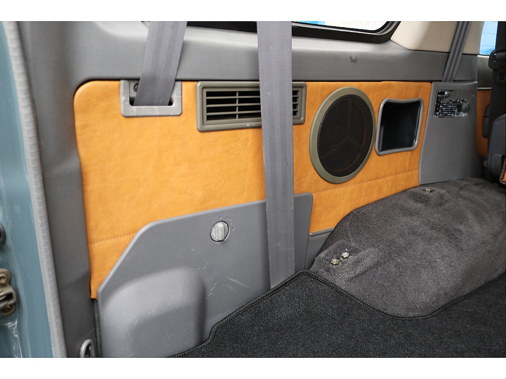 ラゲッジサイド