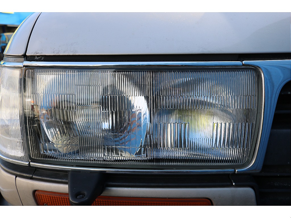 トヨタ ランドクルーザー80(16枚目)