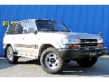 トヨタ ランドクルーザー80(3枚目)