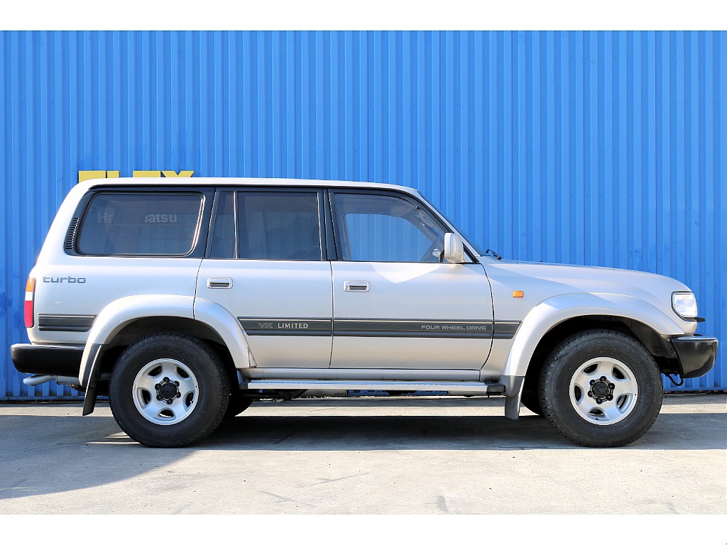 トヨタ ランドクルーザー80(6枚目)