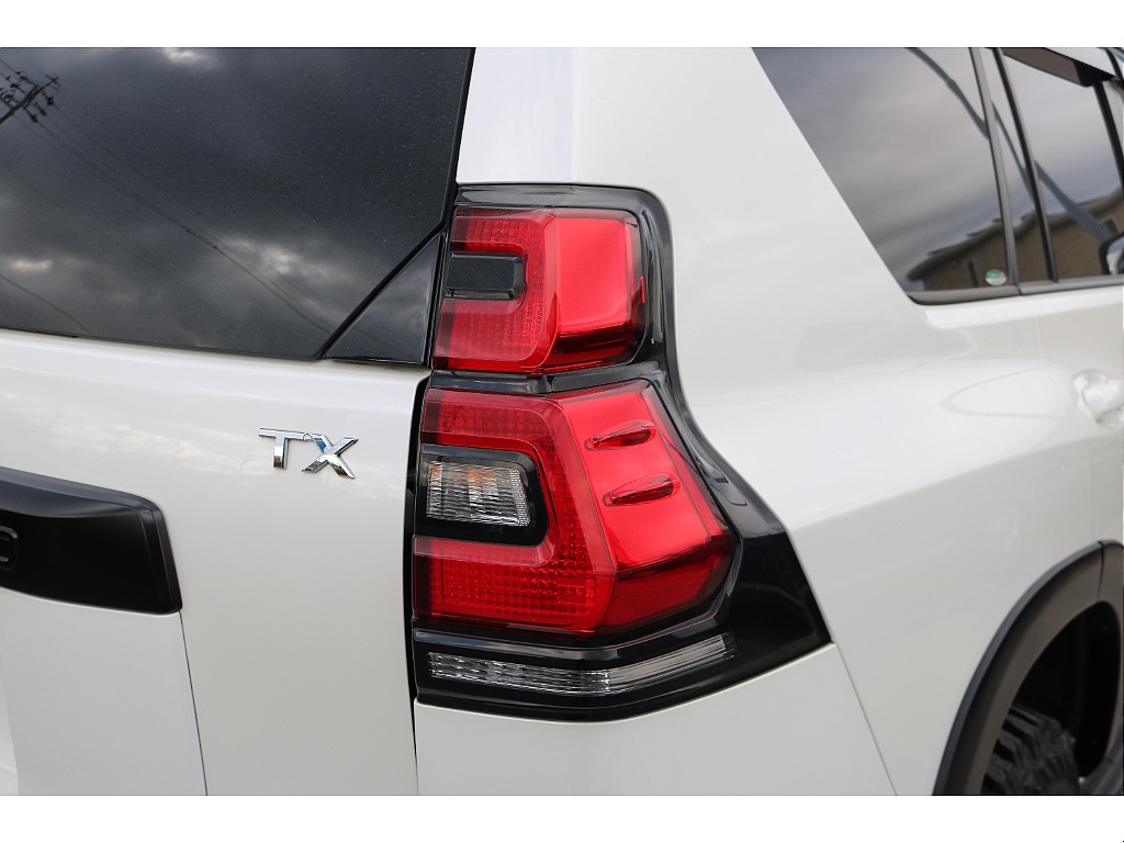 トヨタ ランドクルーザープラド(11枚目)