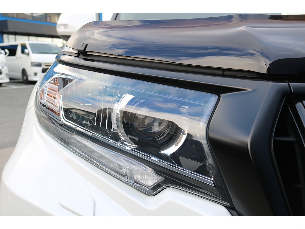 トヨタ ランドクルーザープラド(24枚目)