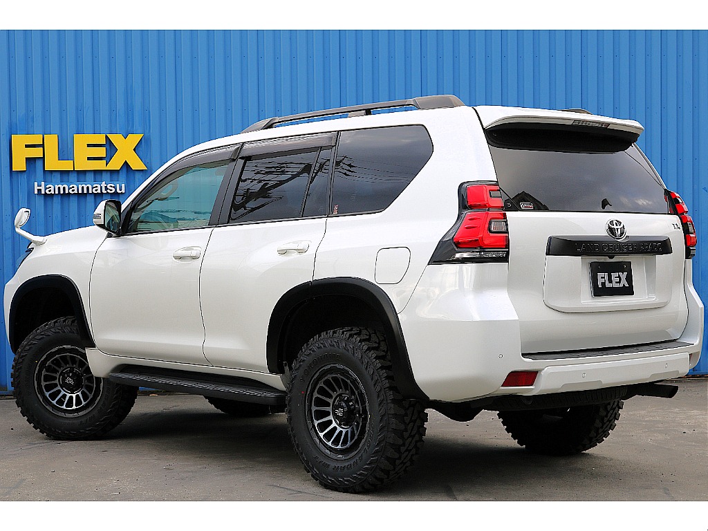 トヨタ ランドクルーザープラド(5枚目)