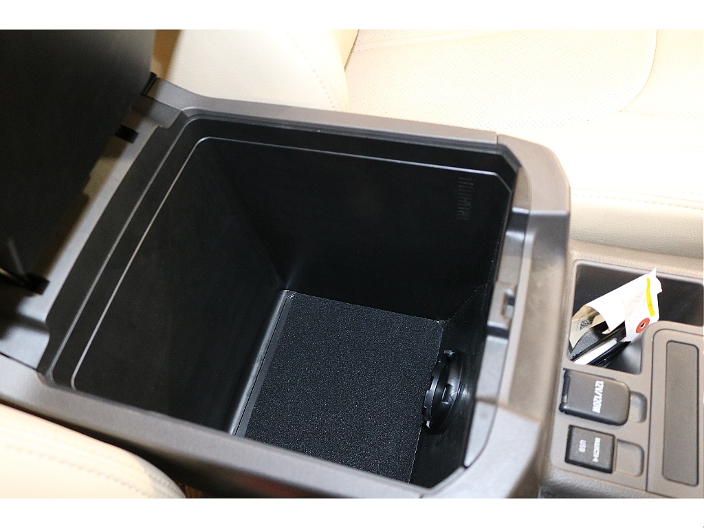 トヨタ ランドクルーザープラド(51枚目)