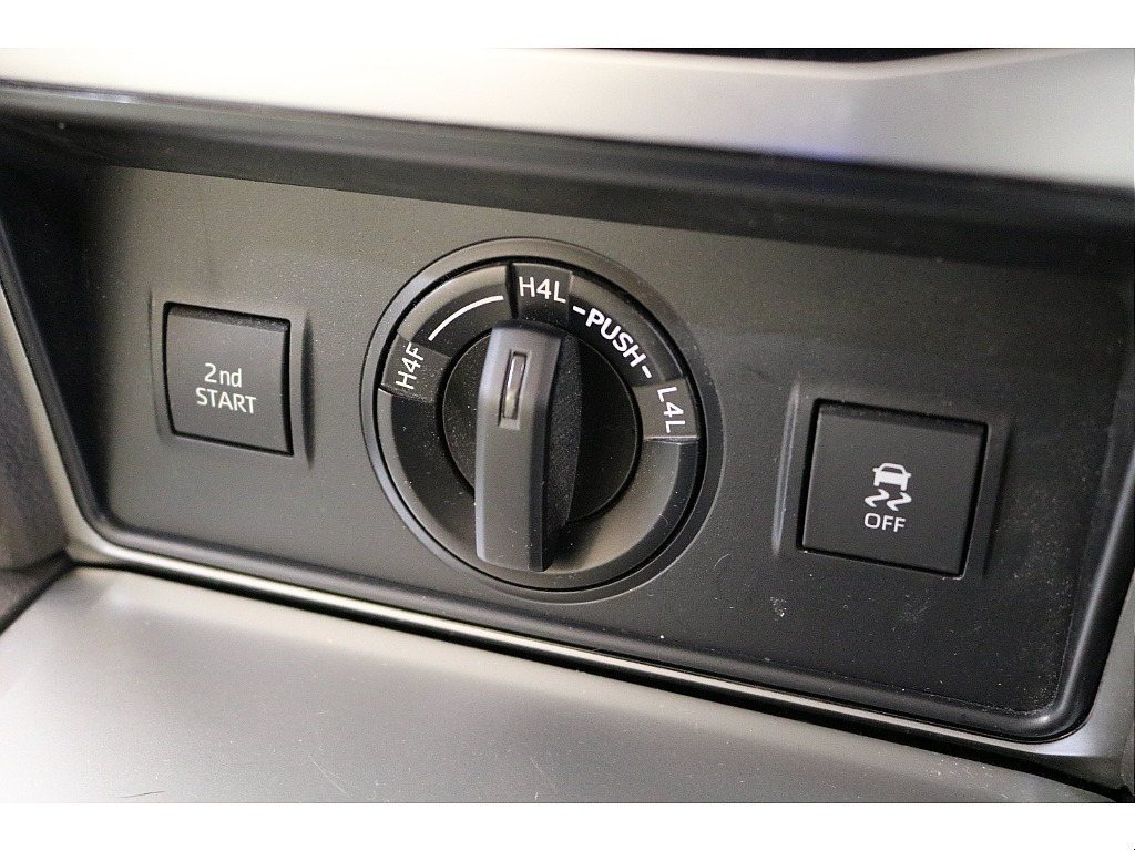 トヨタ ランドクルーザープラド(55枚目)