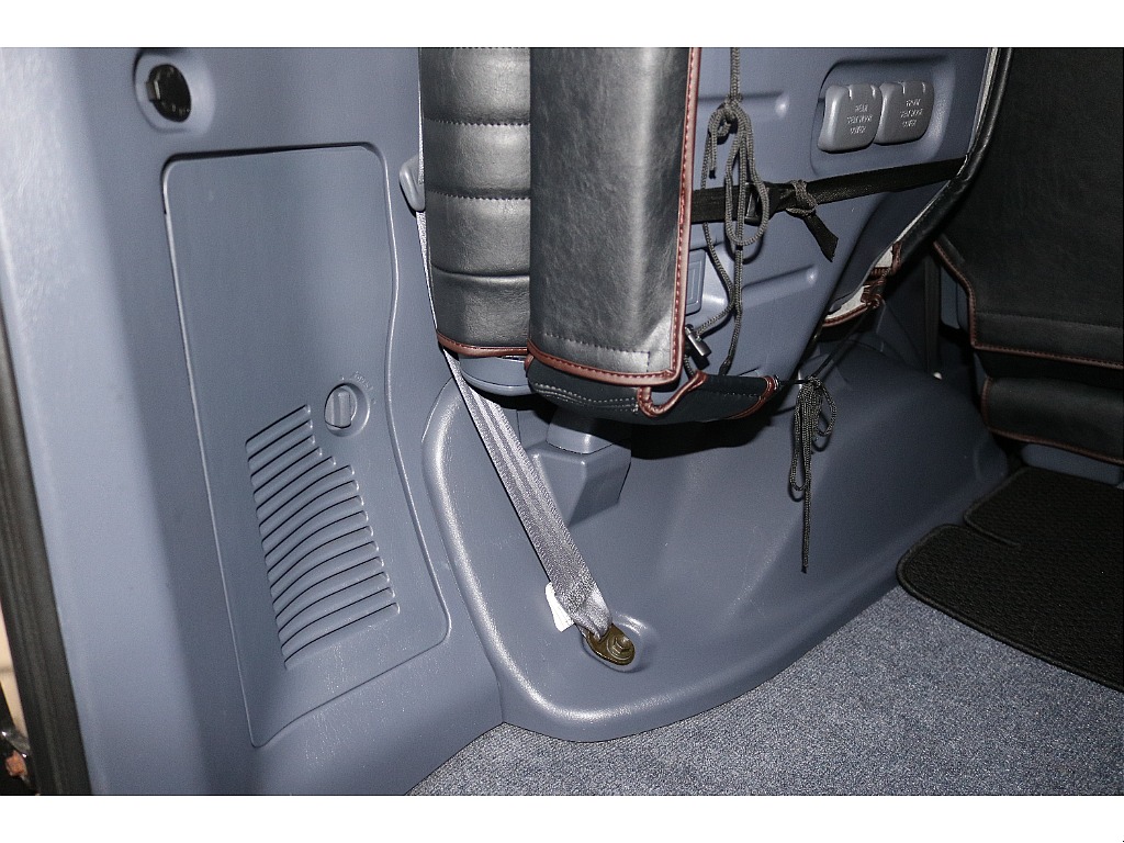 ラゲッジサイド