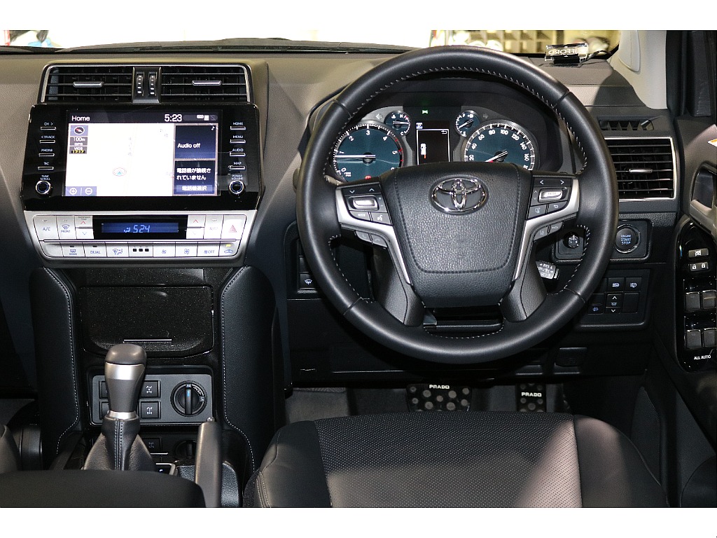 本革ハンドルとなります。