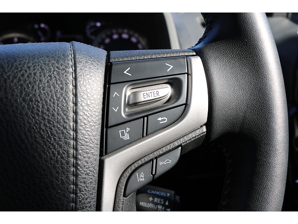 ステアリングスイッチ