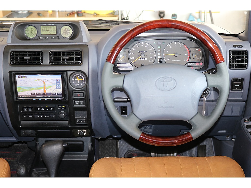 トヨタ ランドクルーザープラド(12枚目)