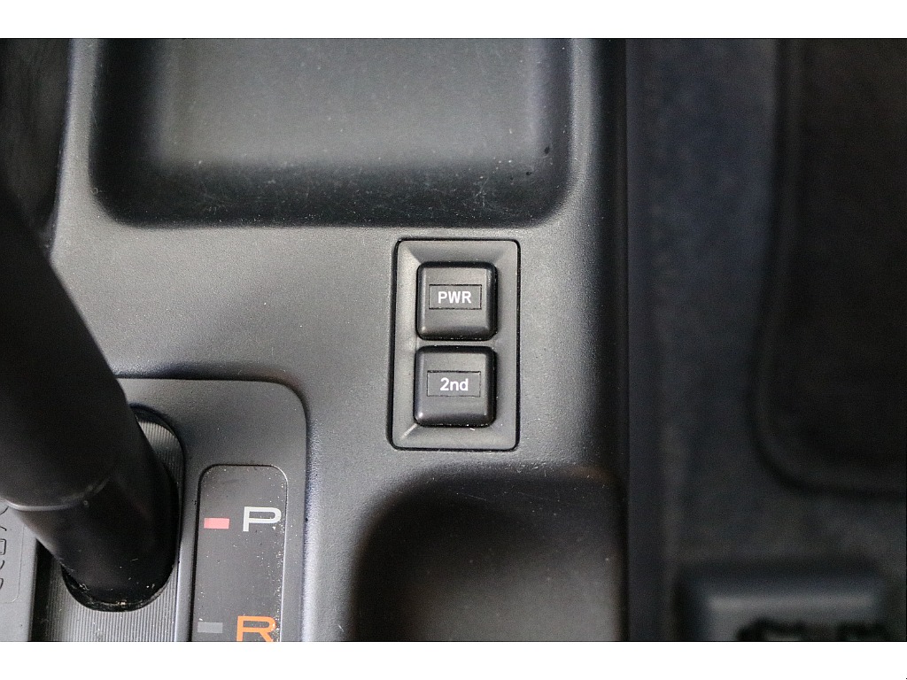 PWR/2nd切り替えスイッチ