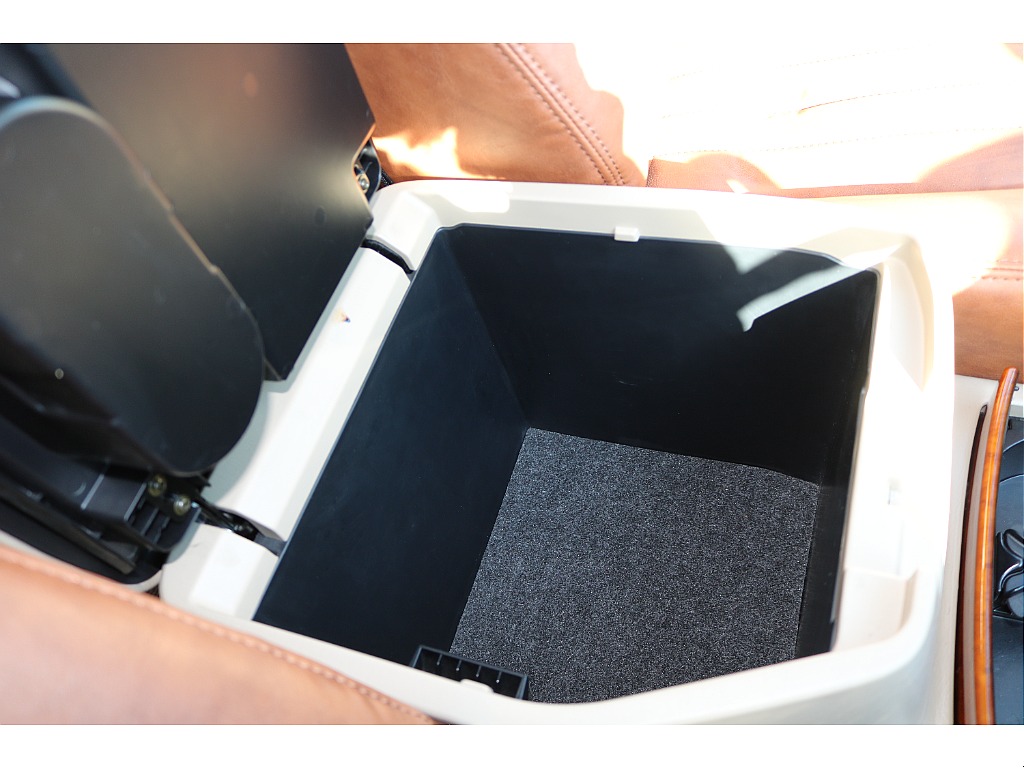 センターコンソール