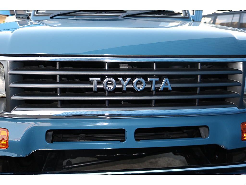 トヨタ ランドクルーザープラド(23枚目)