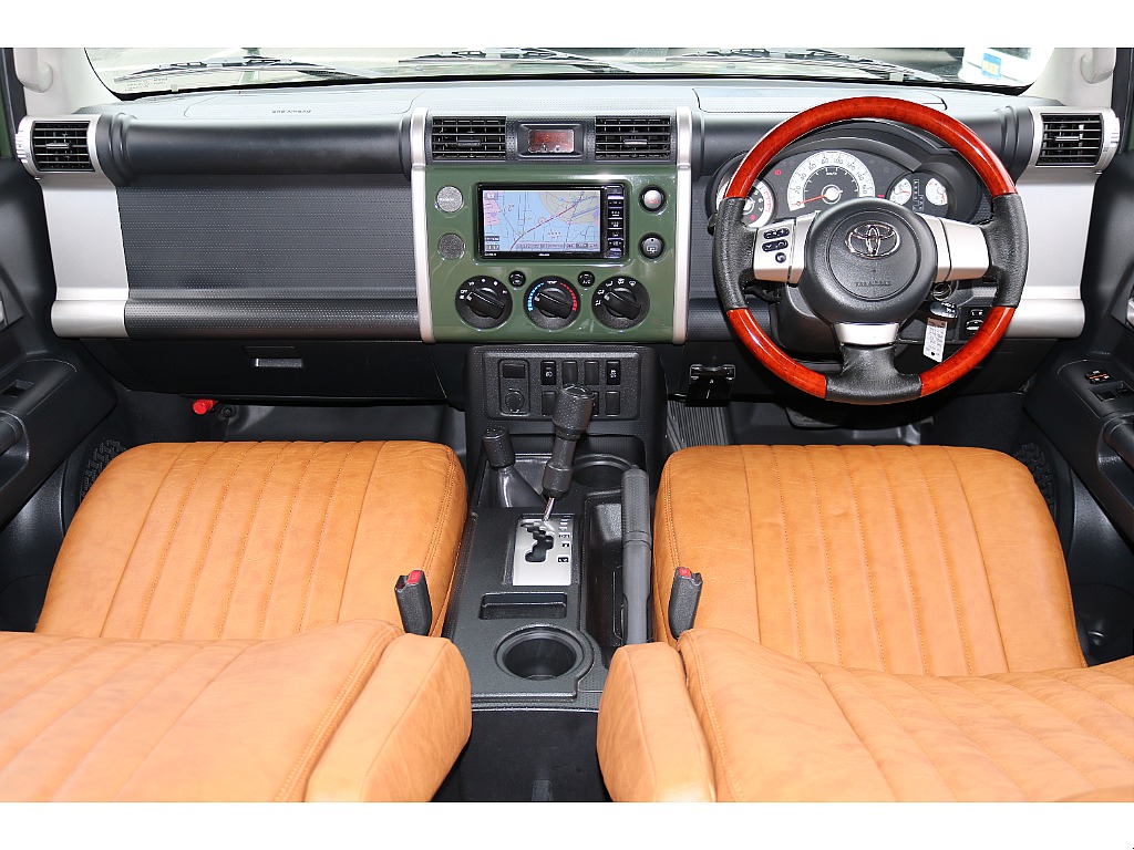 トヨタ FJクルーザー(2枚目)