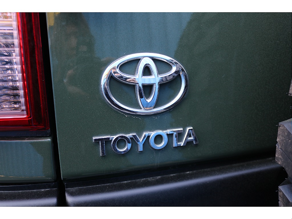 TOYOTAエンブレム