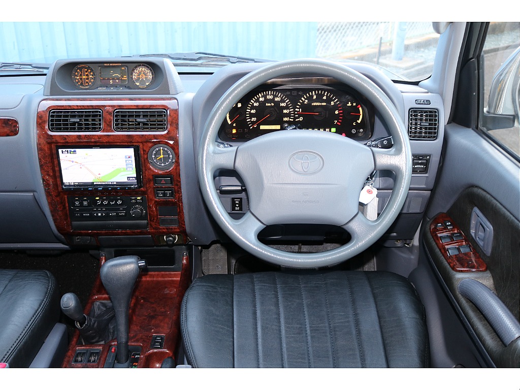 トヨタ ランドクルーザープラド(12枚目)