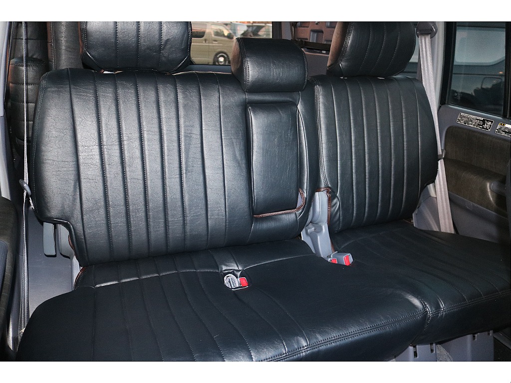 トヨタ ランドクルーザープラド(15枚目)