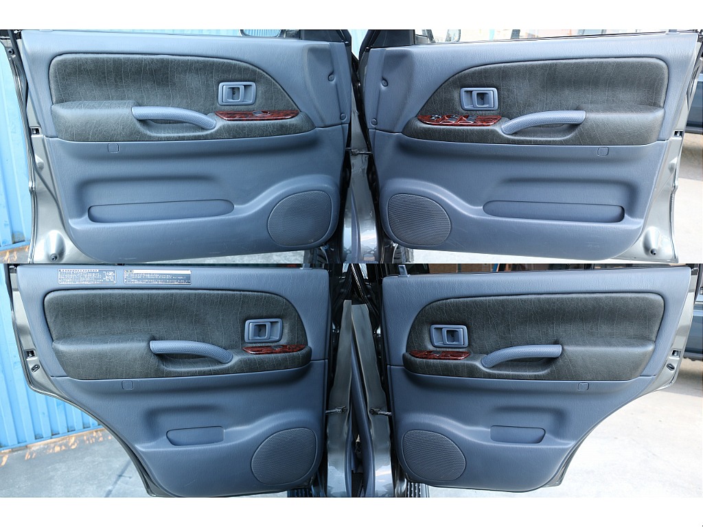 トヨタ ランドクルーザープラド(18枚目)