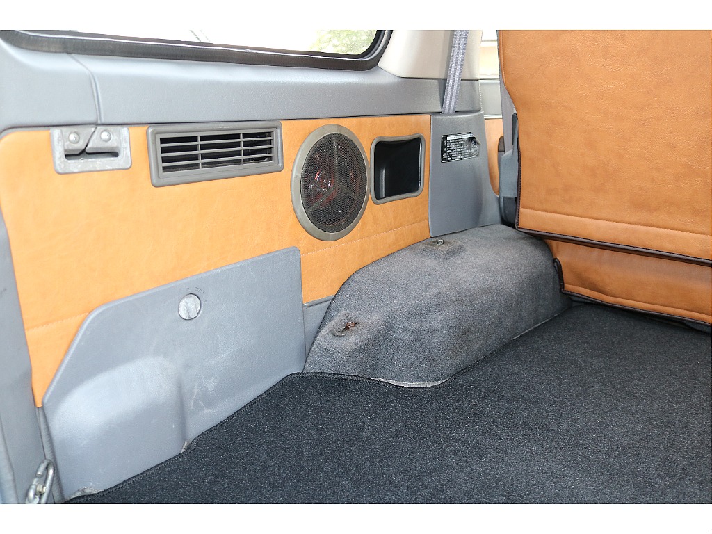 ラゲッジサイド