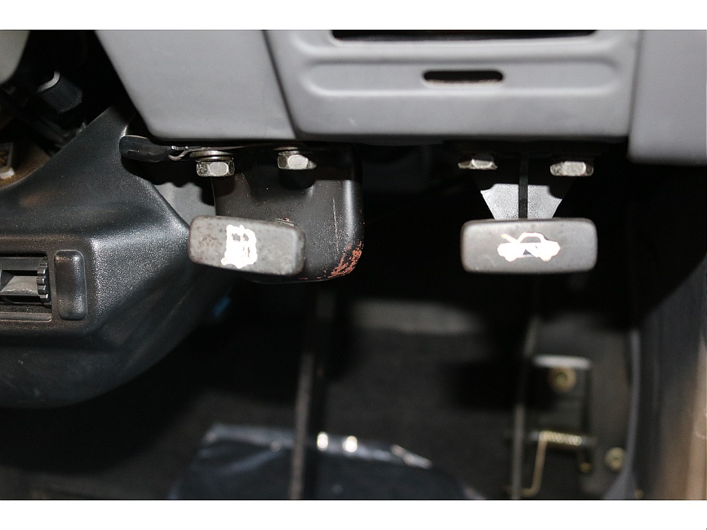 給油口/ボンネット