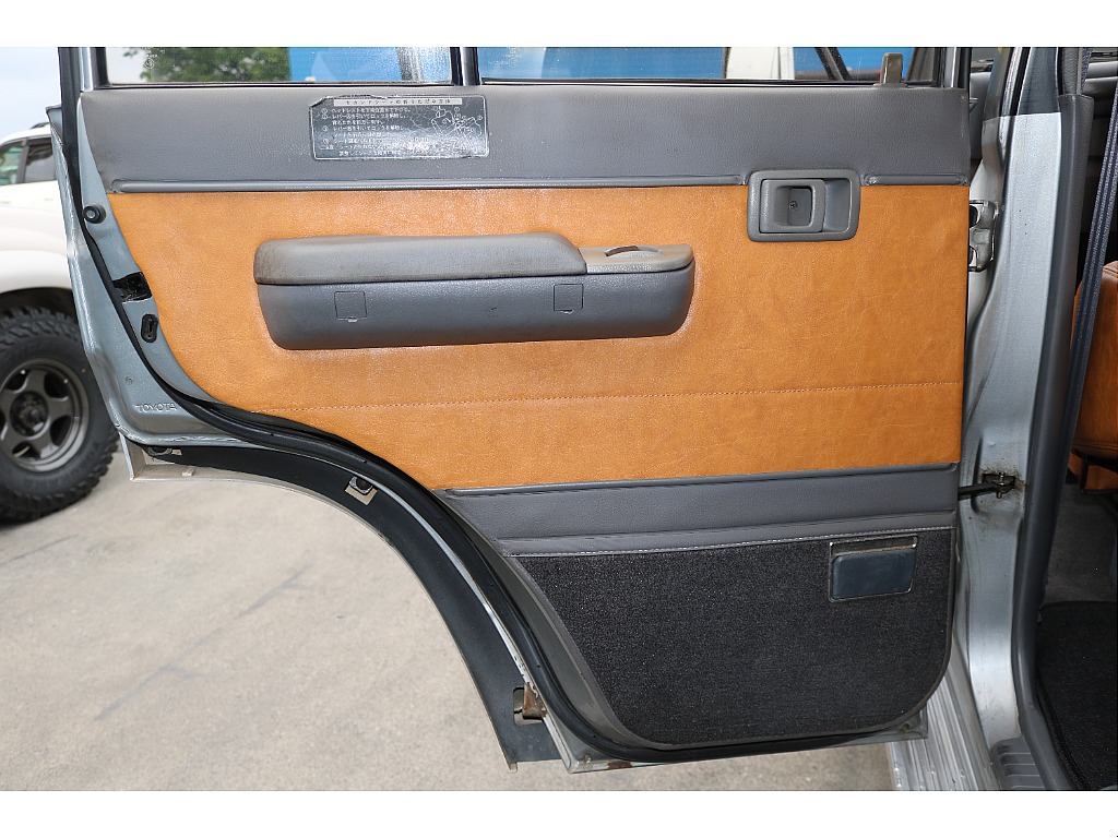 トヨタ ランドクルーザープラド(56枚目)