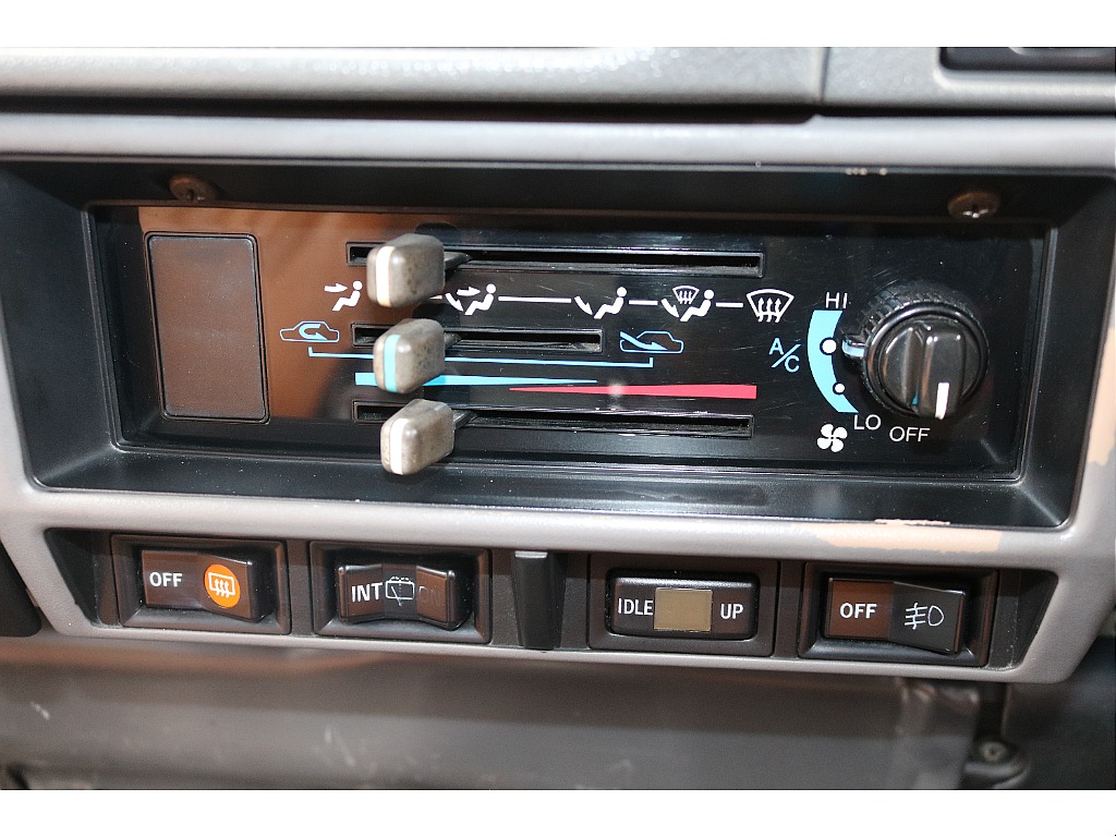 トヨタ ランドクルーザープラド(59枚目)