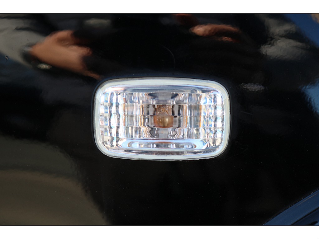 サイドマーカー