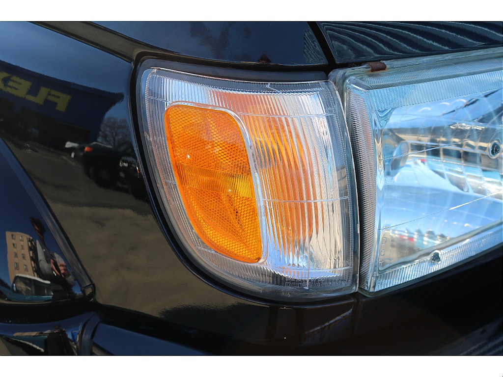 オレンジコーナーレンズ