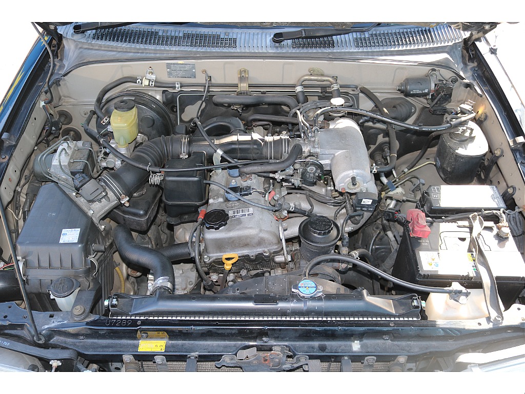 エンジンルーム