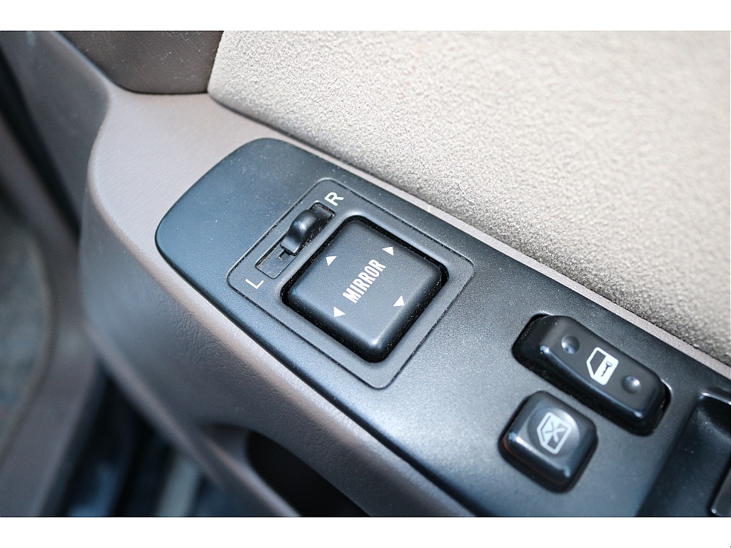 ミラー調整スイッチ