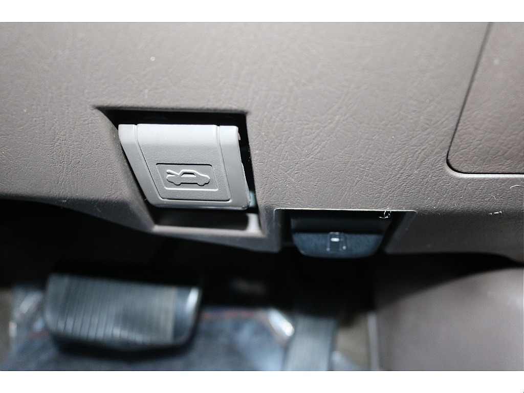 給油口/ボンネット