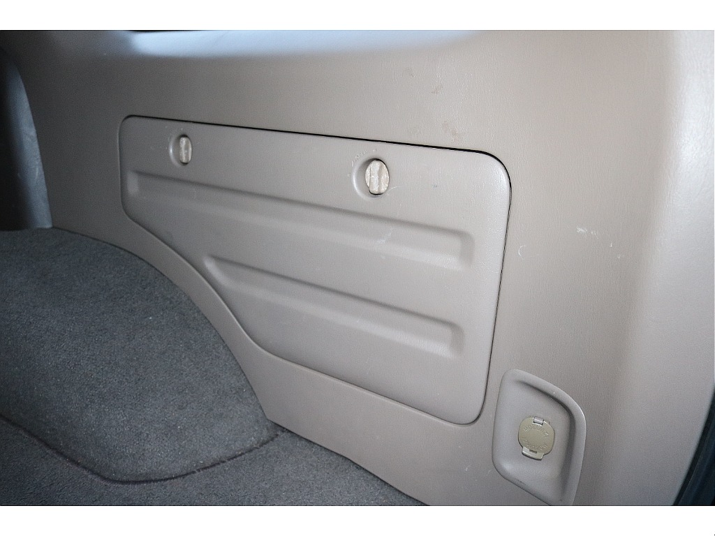 ラゲッジサイド