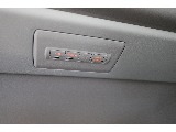 二列目エアコンスイッチ