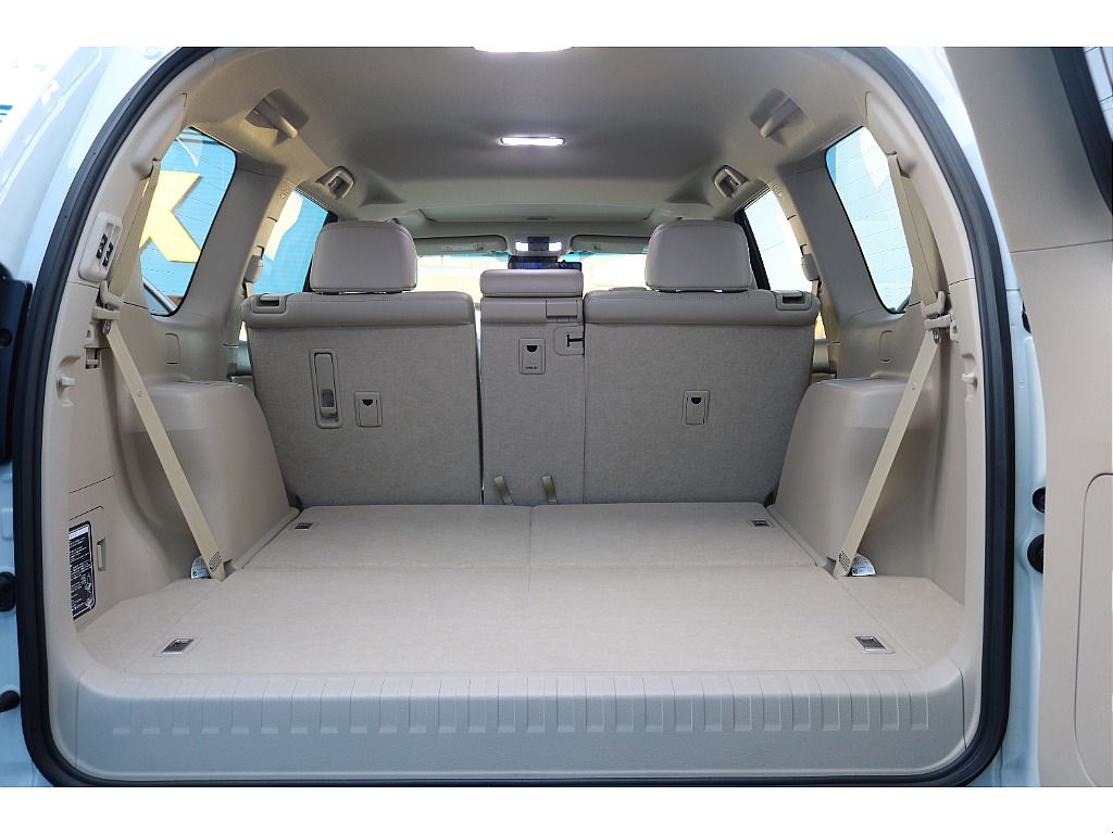 トヨタ ランドクルーザープラド(16枚目)