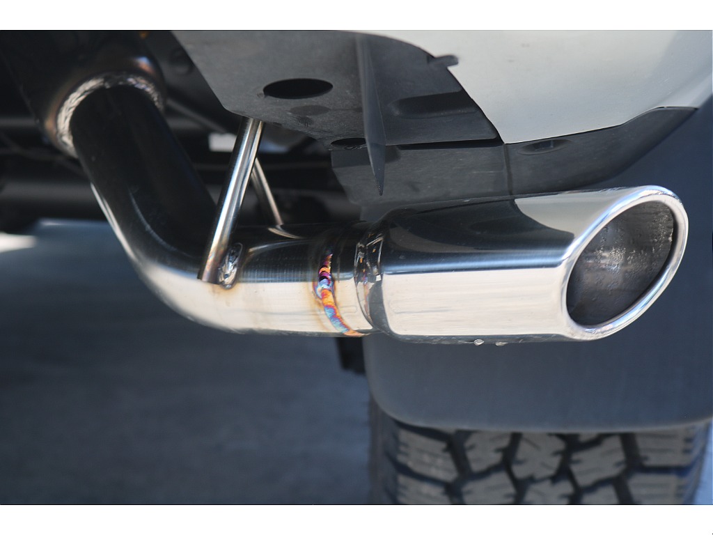 【新品】FLEXオリジナルサイド出しマフラー