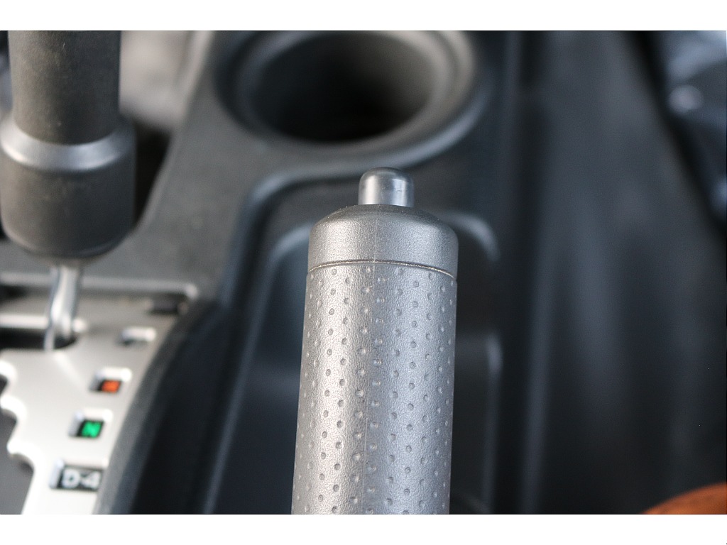 サイドブレーキ