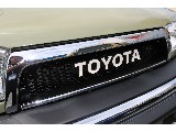 【新品】TOYOTAグリル