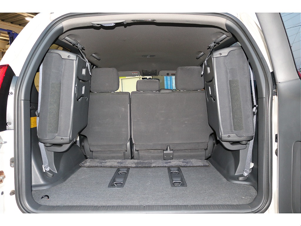 トヨタ ランドクルーザープラド(16枚目)