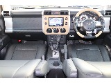 トヨタ&nbsp;FJクルーザー&nbsp;4.0 4WD&nbsp;ベージュ&nbsp;静岡県の詳細画像&nbsp;その2