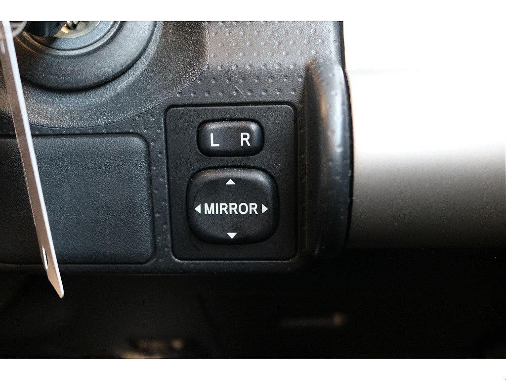 ミラー調整スイッチ